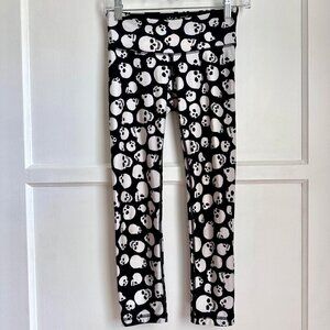 VTG Yas Size Small Black White Skull Leggings